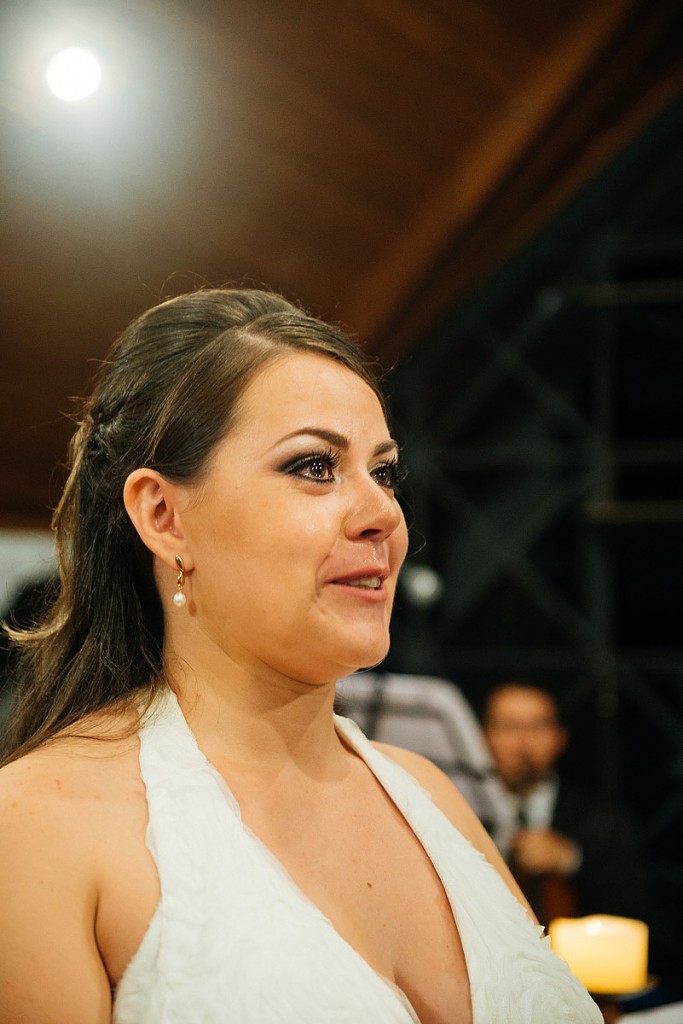 Noiva, emocionada, lagrima, amor