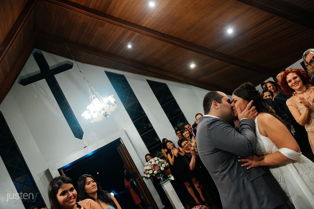beijo, diferente